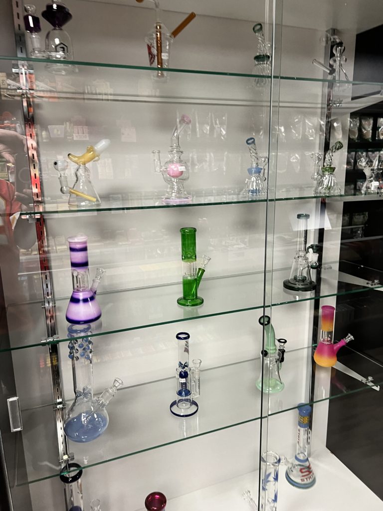 glass-pipes-head-shops-Overland-Park-KS