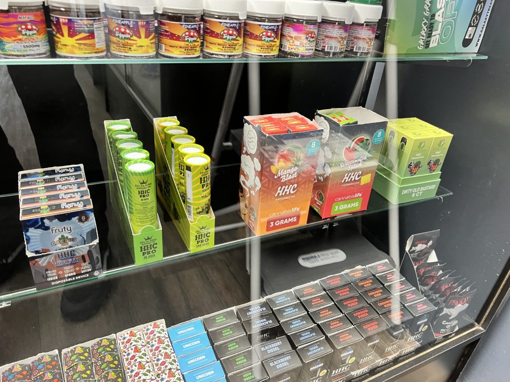 THC-HHC-delta-smoke-shops-Overland-Park-KS