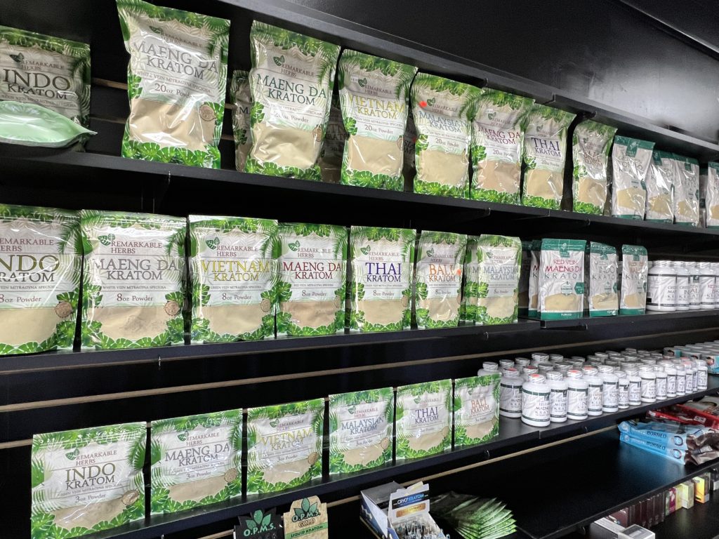 kratom-powder-pills-shots-capsules-Overland-Park-KS