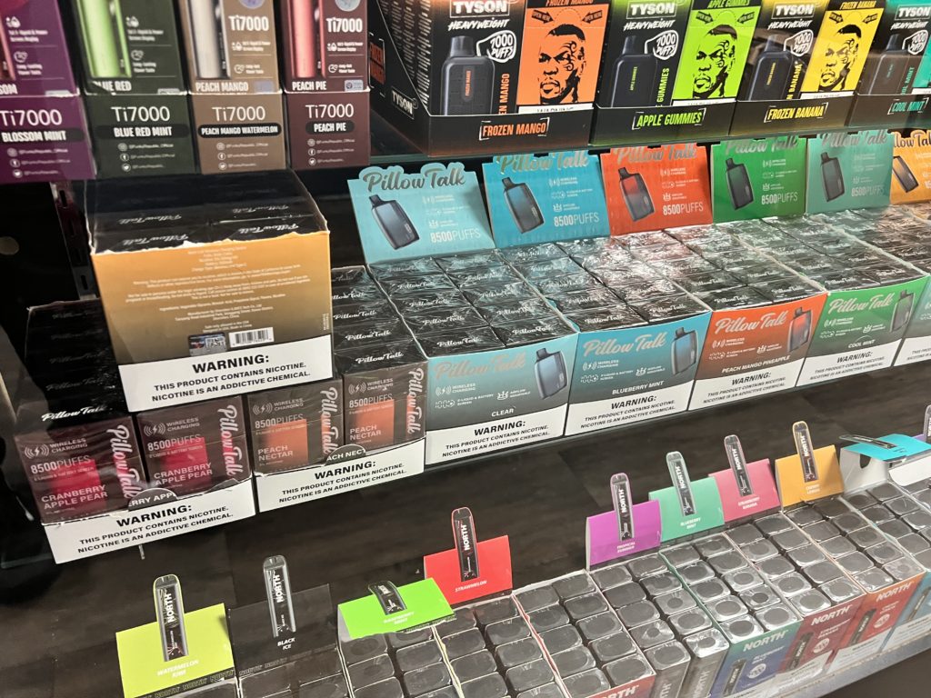 vapes-disposables-e cigs-Overland-Park-KS