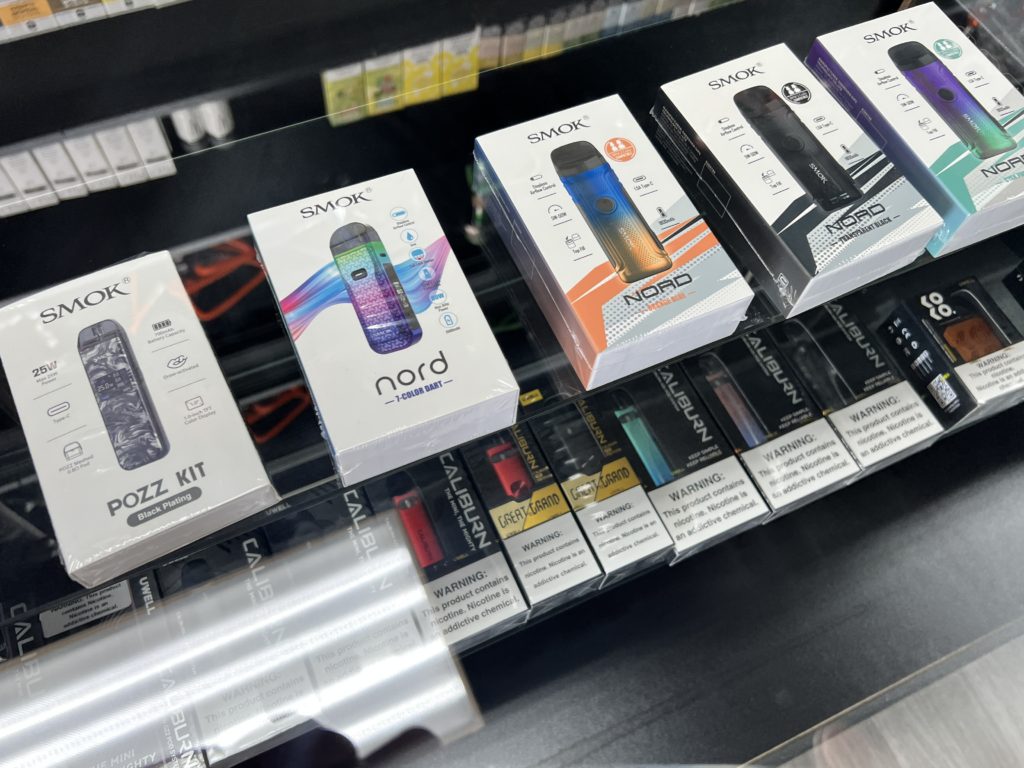 vape-mod-pod-system-vaporizers-Overland-Park-KS
