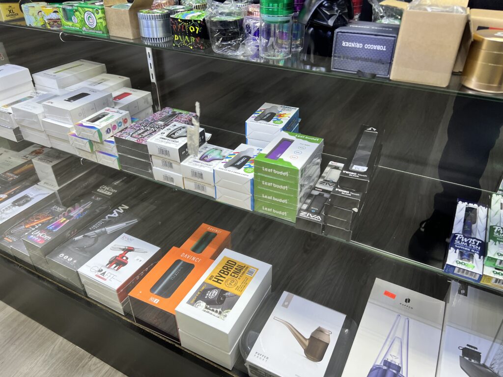 420-vaporizers-dry-herb-dab-vapes-Overland-Park-KS